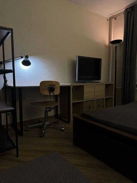 1 комнатную квартиру на 3 этаже,<br />
В квартире есть все н — фото 4