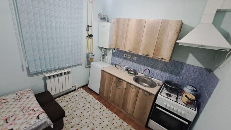 Chilonzor tumani Farhod bozori yaqinida joylashgan 1-xonali  — фото 2