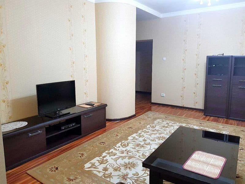 3/2/4 - 9.000.000 (750) <br />
<br />
Адрес: ЦУМ <br />
Орие