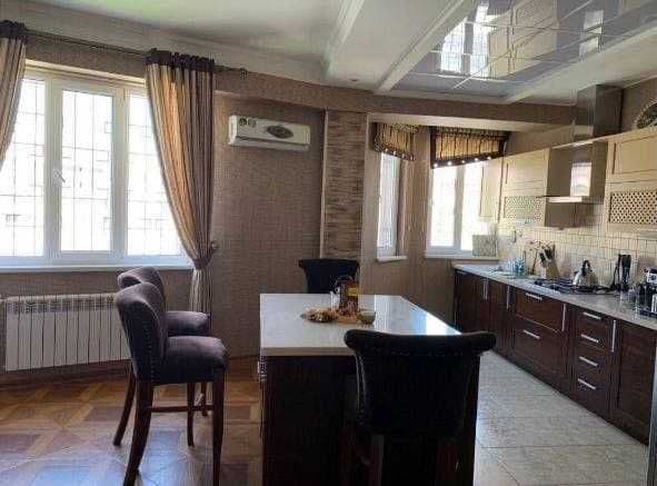 Сдаётся  Квартира Дуплекс<br />
Ориентир - Алайский Бывший Ц — фото 4