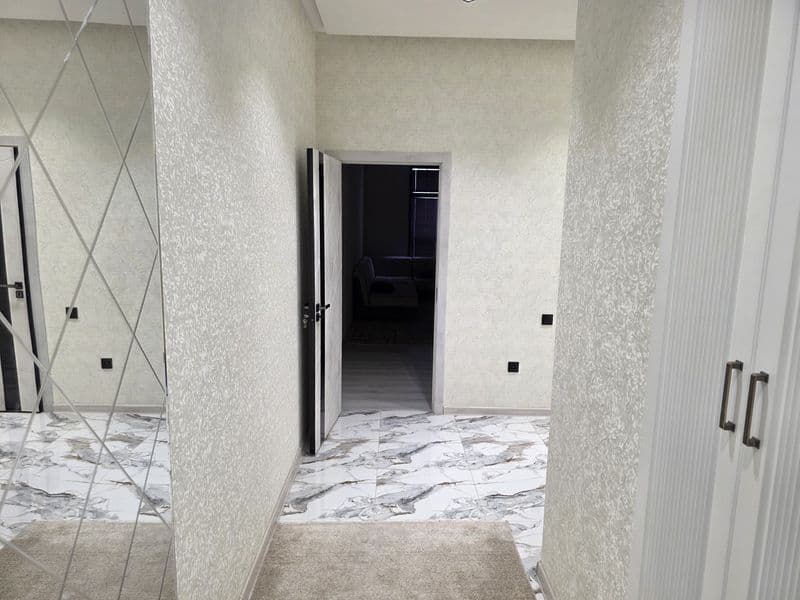 3 хонали новостройка оилага играла берилади, хамма жихозлари