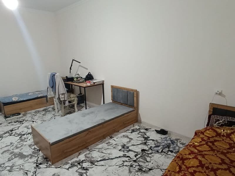 ogil bollar olinadi 4xonalik kvartira dostlik metroga 5minut