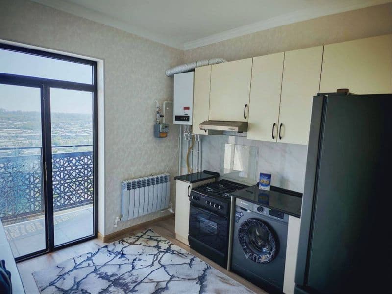 Сдаётся квартира на Урикзаре новастройка . Квартира после ре