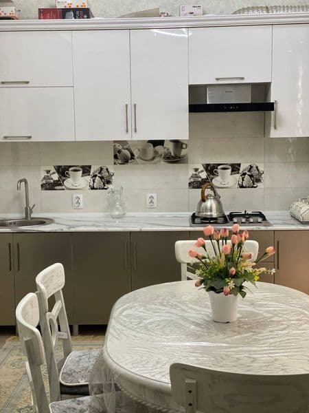 2 хонали люкс квартира арендага берилади хамма нарсаси бор О