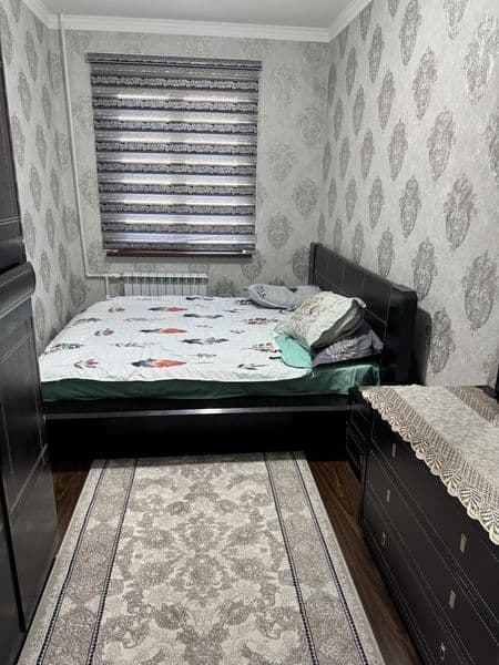 Chilonzor 19kvartilda  kvartira bor bezmakler 3ta bola olina — фото 2