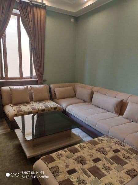 Евроквартира ориентир парк имени Бобура памятник Шота Рустав