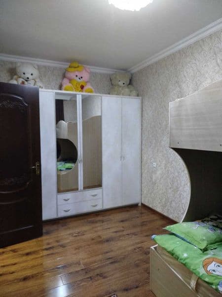 Срочня сдается квартира мирободские район рисвий ислом Ота м — фото 4