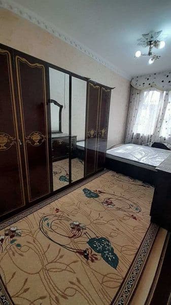 Sheriklikka kvartira bor 2ta bola olinadi sharoiti yaxshi<br