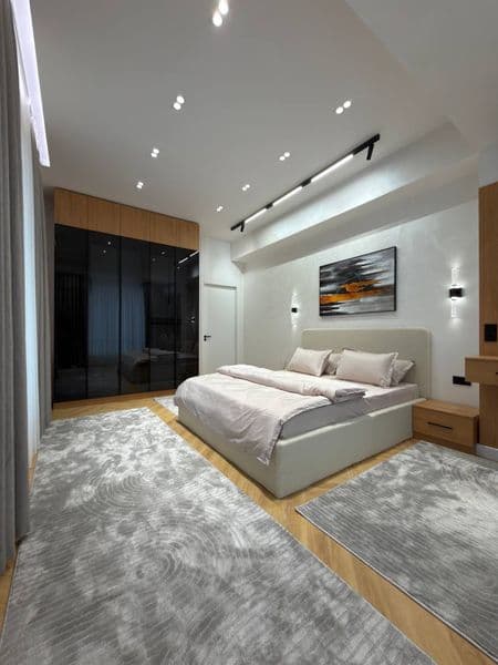 3/4/9<br />
Ориентир: улица нурафшон, абай, кох ота, себзар,