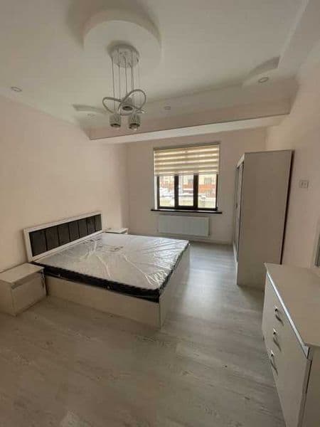 Сдаётся квартира<br />
Ориентир - 8 Роддом <br />
Город - Та