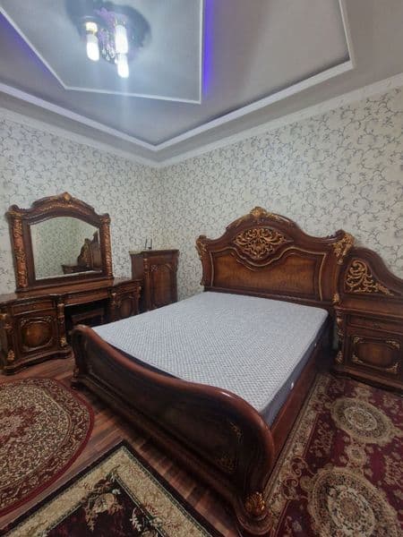 Продаётся квартира !!!<br />
<br />
Ул Чинабад <br />
Юнусаб