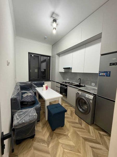 Квартира ижарага берилади.Давлат ишида ишлайдиган оилага. <b