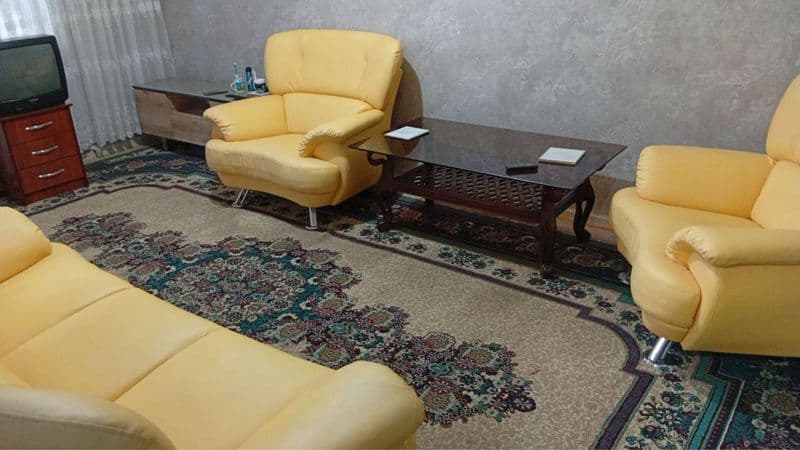 Чиланзар 9 квартал <br />
Комнат 2 <br />
Этаж 4 <br />
Этаж — фото 2