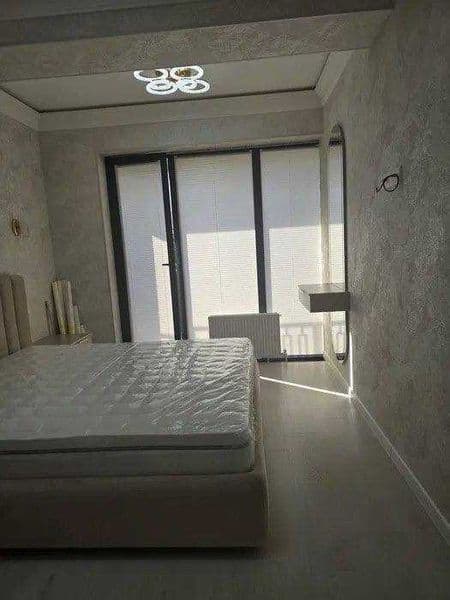 Сдаётся шикарная 2-комнатная квартира<br />
<br />
Район: Чи