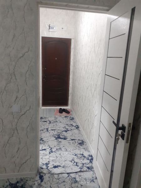 O'zimniki srochna 2 xona 4 etaj Chilonzor metroga 2 km uzoq  — фото 4