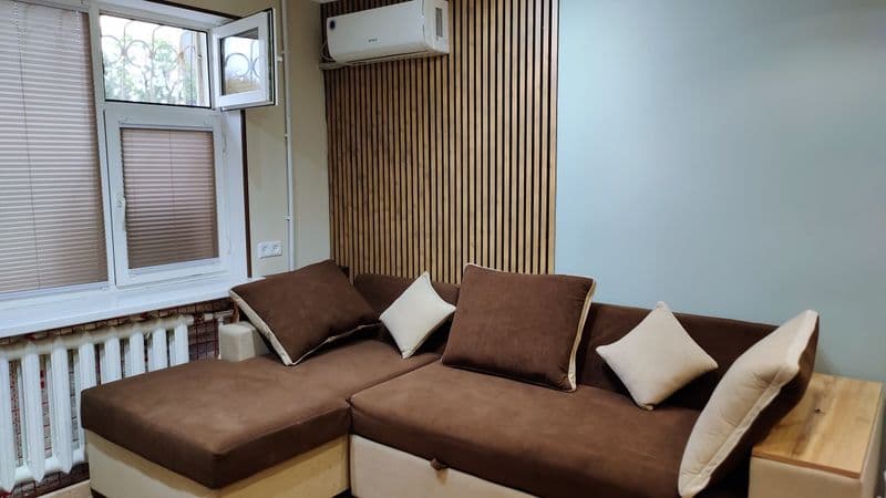 Ремонт свежий, ещё не жили. Дом из кирпича <br />
3ий этаж. 