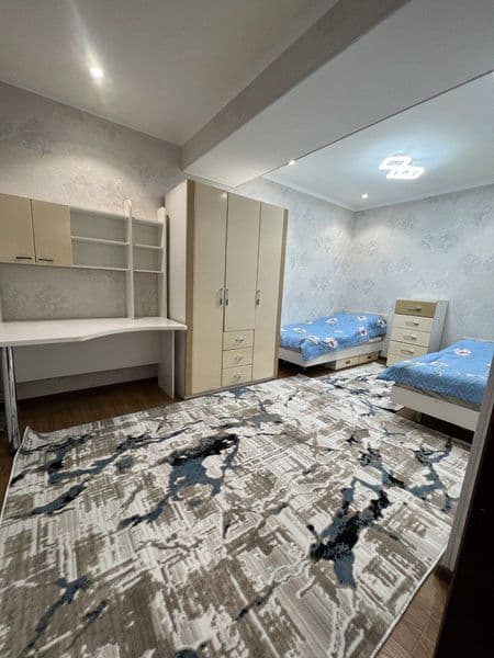 СРОЧНО СДАЁТСЯ <br />
КВАРТИРА  3/3/9<br />
3-КОМНАТА <br /> — фото 2