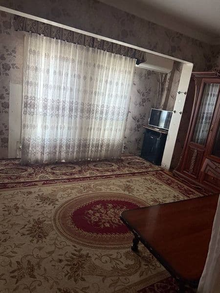 Чилонзор 20 а квартал <br />
Ор: Автошкола рупараси<br />
2/