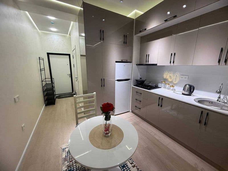 Яккасарfй <br />
ЖК Black Tower<br />
Одно комнатная<br />
С