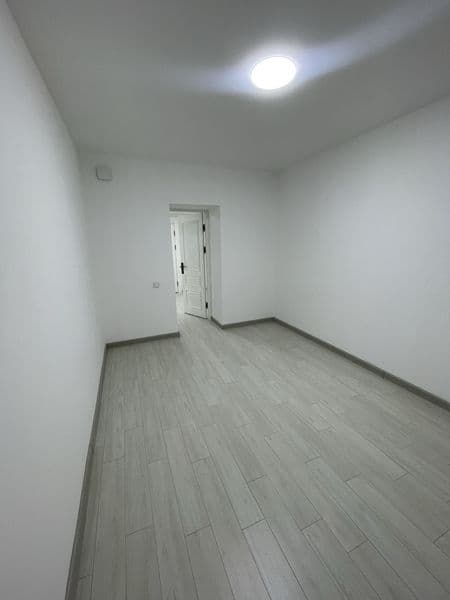 Сдаётся в аренду комнаты с готовым ремонтом под офисы.<br /> — фото 4