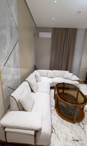 Аренда <br />
Яшнабадский район<br />
Новостройка <br />
ЖК 