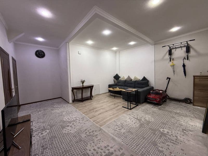 Район:Юнусобод тумани<br />
Ориентир:Шахристон метро<br />
Н