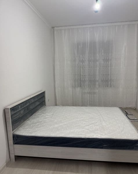 Shayxontohur Ganga yaqinida Chorsu metro yonida kvartira bor