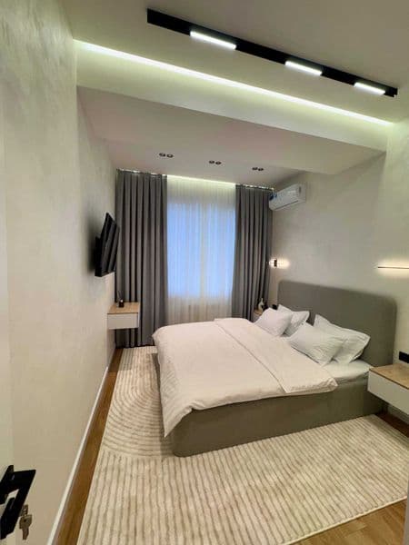 • Район: Сергели<br />
• Адрес: ЖК "Golden House"<br />
• Ор