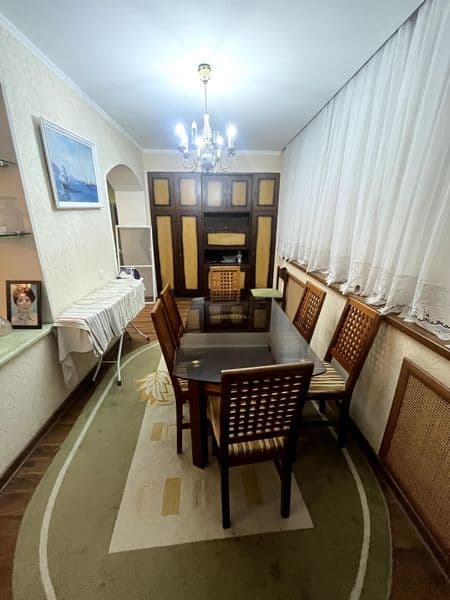 Сдам квартиру, семейной паре, ухоженная, чистая, в центре. (