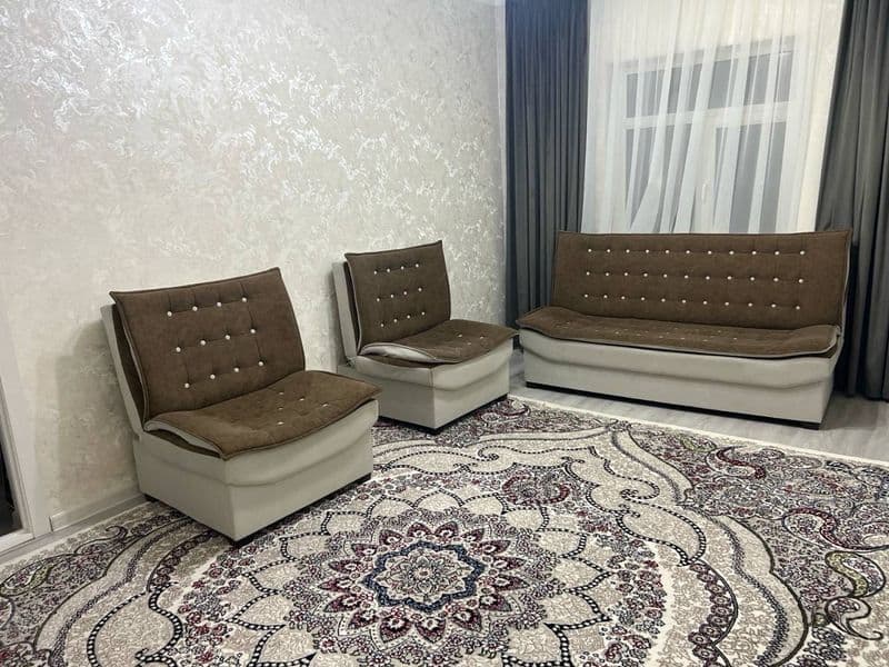 Сдается 1 комнатная квартира Юнусабаде 17,для семьи. С обста