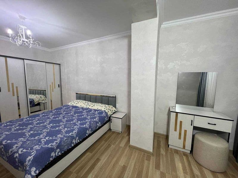 Район: Мирабадский<br />
Адрес: ЦУМ<br />
Ориентир: Корея По