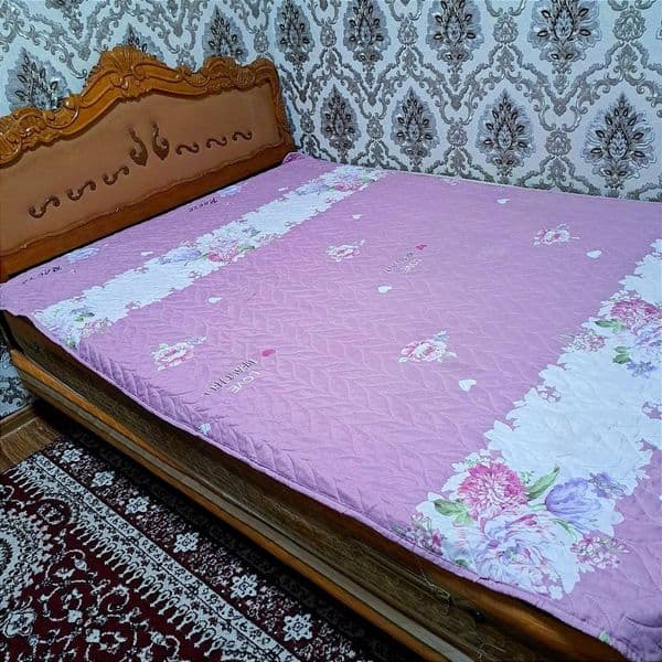 Sebzorda  2 xonali uy oilaga ijaraga beriladi , hamma sharoi