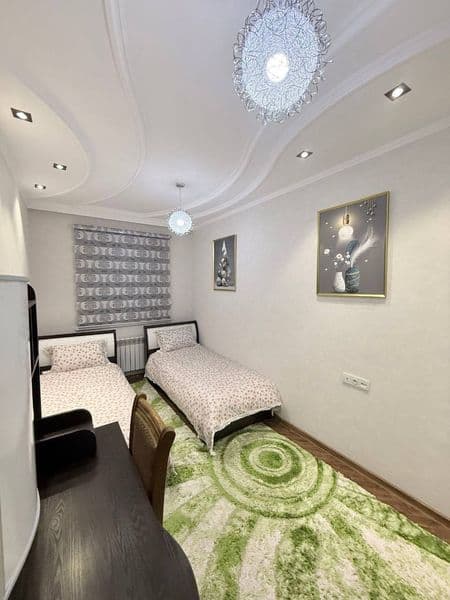 Чиланзар 9-квартал<br />
Ор-р: Чиланзар РУВД<br />
Не далеко — фото 3