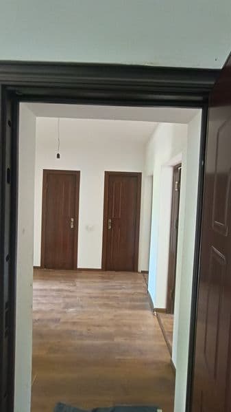 Сдаётся 2-комнатная квартира на Чарваке (Ходжикент, центр).< — фото 2