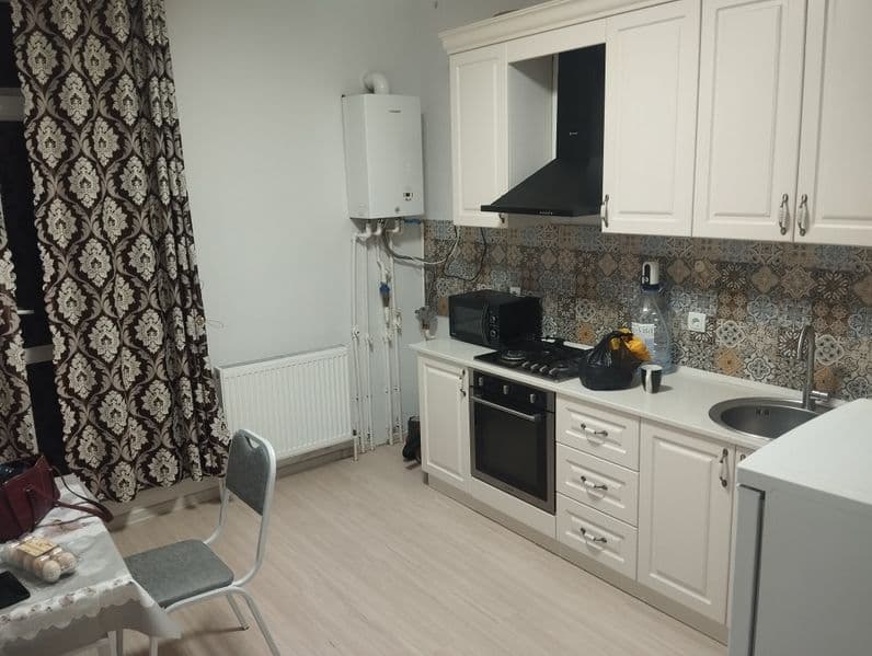 1 хонали квартира арендага берилади, Махтумқули кўчаси. Голд