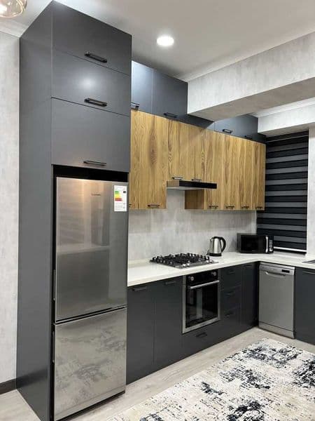 Сдаётся квартира на  ул. Махтумкули<br />
#Ориентир - Макро,