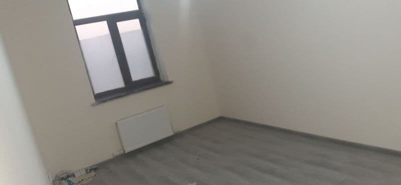 Бектимир райони футсити бозорда 3хона 4 зона килинган маклр  — фото 2