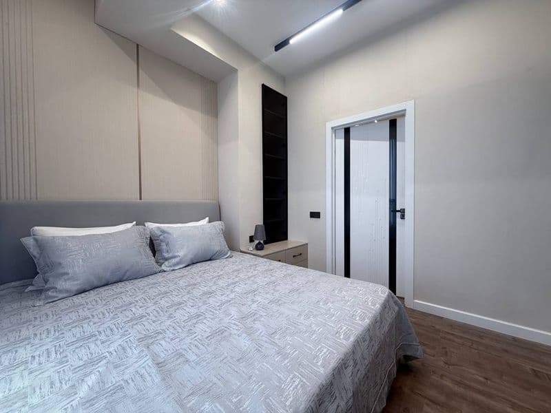 Район: Яккасарайский<br />
Адрес: Улица Бобура<br />
2/3/4<b