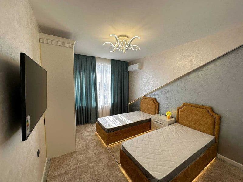 Элитный апартамент:<br />
Район: Мирзо Улугбекиский <br />
К — фото 3