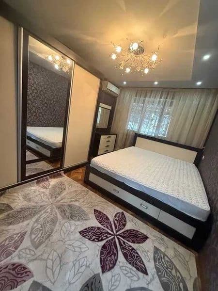 • Район: Чиланзар<br />
• Адрес: 12-квартал<br />
• Ориентир