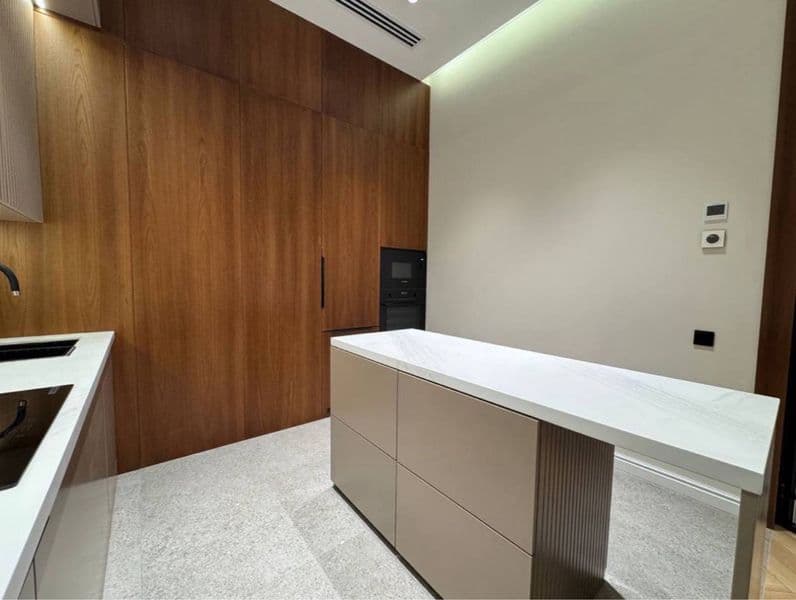 АРЕНДА<br />
<br />
• Район: Шайхонтохурский<br />
• Ориенти — фото 5