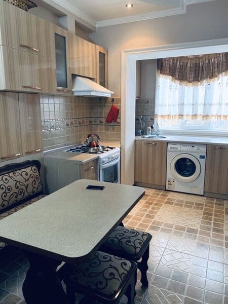 Ул Чехова 2 х комнатная <br />
<br />
С евро ремонтом мебель — фото 5