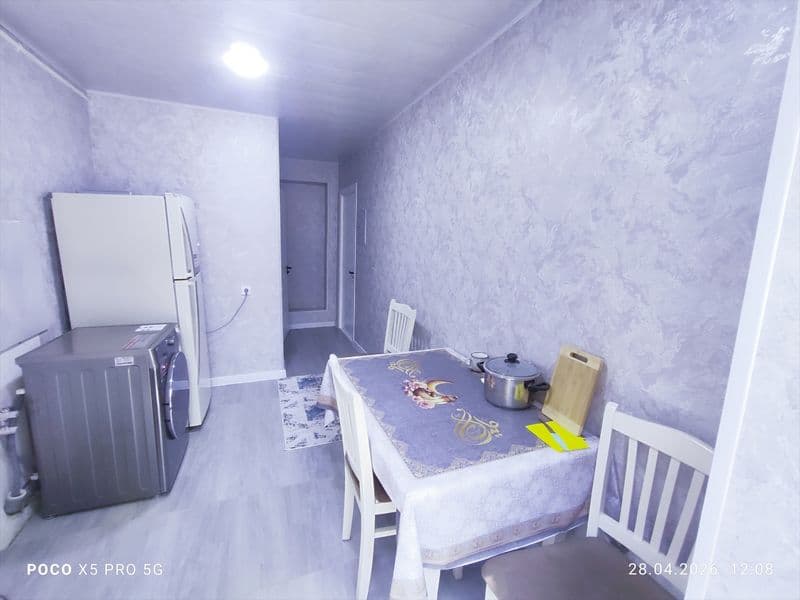 Oqtepa kurugda 1 xona yevro remont uy ijaraga beriladi. Uy t