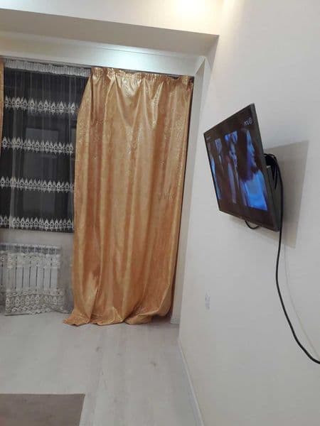 Юнусобод санпи новос 2/2/9 50м2 400$ оила она болага<br />
А — фото 2