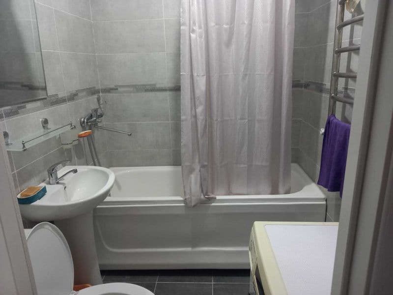 .3-х комнатная квартира 4 этаж, 5-ти этажного дома имеются в