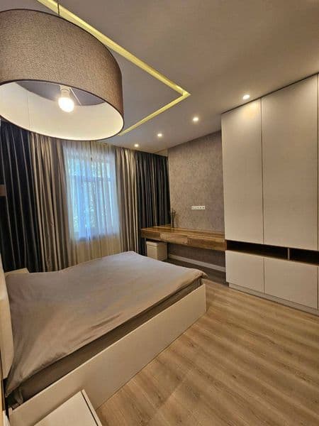 Сдаётся в аренду 3/3/5 Максим Горький <br />
Мирзо-Улугбекск