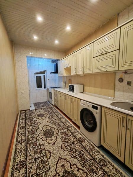 Kvartiraga ichmaydigan chekmaydigan normalniy sherik olinadi