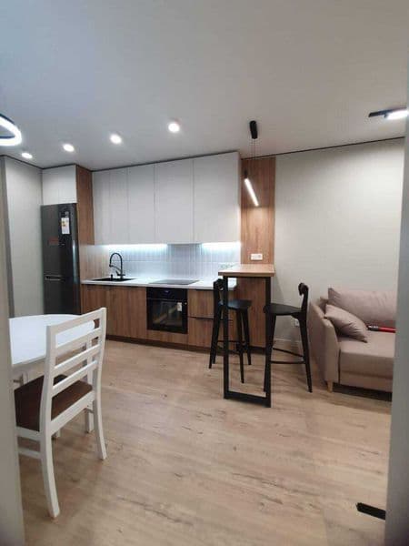 2 комнатную квартиру на 11 этаже,<br />
В квартире есть все  — фото 3