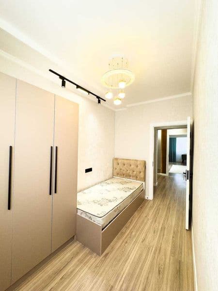 • Район: Мирабад<br />
• Адрес: улица Ислом Каримов<br />
•  — фото 3