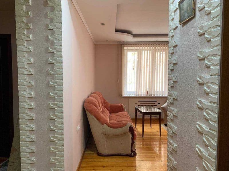 Я собственник. Сдаю на Ц-1 своё  4 ком квартиру переделанную — фото 2